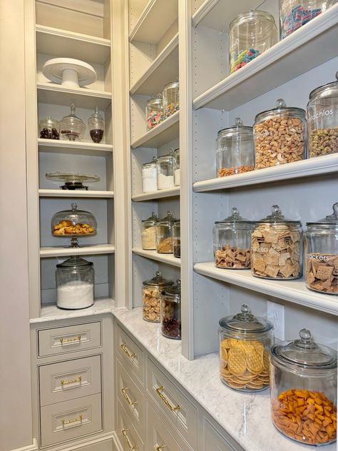 Glass Jar Pantry Organization, Gallon Glass Jars, Home Edit, The Home Edit, Pantry Organization, Glass Jar, Glass Jars, Pantry, Glass