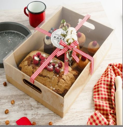 Xmas Hampers, Eid Hampers, Bake Sale Packaging, Christmas Pastries, Christmas Gift Hampers, Baking Packaging, Dessert Packaging, Food Hampers, Cake Packaging