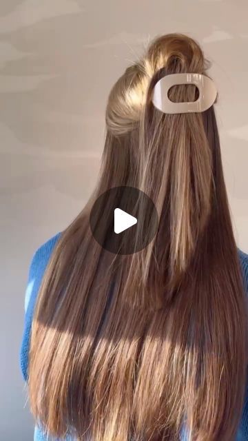 TELETIES on Instagram: "Which of these 3 hairstyles are you trying with our flat clips?  Video via: @hair.by.mollyb" Teleties Hairstyles, Teleties Flat Clip Hairstyles, Flat Hair Clip, Flat Clip Hairstyles, 3 Hairstyles, Women With Long Hair, Hair Clip Hairstyles, Unique Portraits, The Beauty Of Women