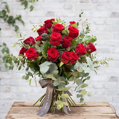 Flower Warehouse, Roman Men, Valentines Day Flowers, Red Rose Arrangements, Valentine Flower Arrangements, Valentines Day History, Flowers Name, Flowers For Valentines Day, Roses Valentines Day