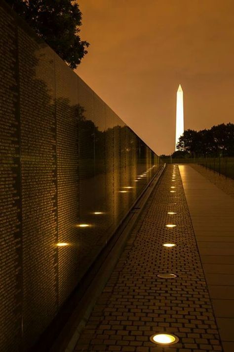 Vietnam Veterans Memorial, Washington, D.C. - One wall points toward the Washington Monument, the other in the direction of the Lincoln Memorial, meeting at an angle of 125° 12′. Vietnam Memorial, Dc Travel, Vietnam Veterans Memorial, Washington Monument, Veterans Memorial, Military Heroes, Happy Memorial Day, Vietnam Veterans, Washington Dc