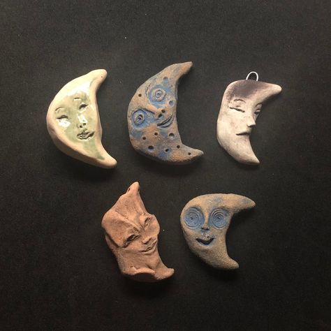 Clay Decorations, Necklace Clay, Cat Charm Necklace, Moon Crafts, Clay Magnets, Star And Moon Necklace, Weird Jewelry, Clay Things, Clay Face