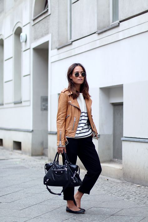 City Bag Outfit, Balenciaga City Bag Outfit, Balenciaga Bag Outfit, Brandname Bag, Chloe Flats, Career Girl Daily, Mango Pants, Madewell Style, Oversized Striped Sweater