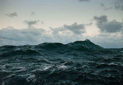 The North Sea - Corey Arnold - Photographer No Wave, الفن الرقمي, Stormy Sea, North Sea, صور مضحكة, Alam Semula Jadi, Sea And Ocean, Salt And Water, Aphrodite