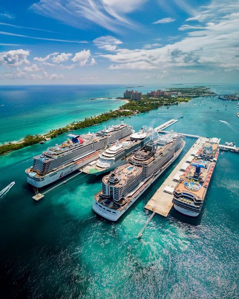 🌞 Sunny cruise days in the Bahamas 🏝️💦 Nothing beats soaking up the sun and exploring paradise! Have you visited Nassau yet? Let the crystal-clear waters and vibrant culture of this stunning destination be your next adventure. 🌊 #BahamasCruise #Nassau #SunnyDays #IslandParadise #TravelGoals #CruiseLife #ExploreTheBahamas #CruiseVacation #Wanderlust #Cruisexperience #cruise #cruiseship #travel #cruiselife #cruising #vacation #ship #cruises #sea #royalcaribbean Top Cruise, European River Cruises, Luxury Travel Destinations, Bahamas Cruise, Nassau Bahamas, Cruise Destinations, Royal Caribbean, River Cruises, Cruise Ships