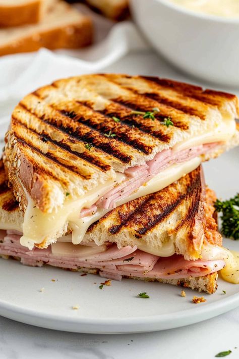 Ham And Swiss Baguette, Starbucks Ham And Swiss Baguette, Easy Sandwich Recipes Dinner, Starbucks Sandwich Recipes, Ham And Swiss Panini, Panini Sandwiches Recipes, Ham Panini Recipes, Panini Bread Recipe, Ham And Cheese Panini