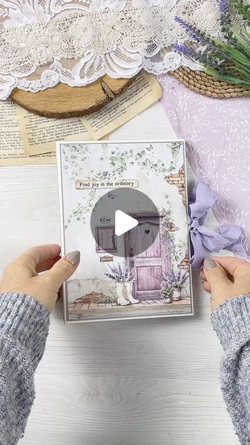 Scrapbooking Album Photo, Stamperia Mini Albums, Stampin Up Album Mini Books, 4x4 Mini Album Tutorials, Scrapbooking Mini Album, Mini Album Scrap, Micro Mini Album Tutorials, Diy Scrapbook Album, Album Photos