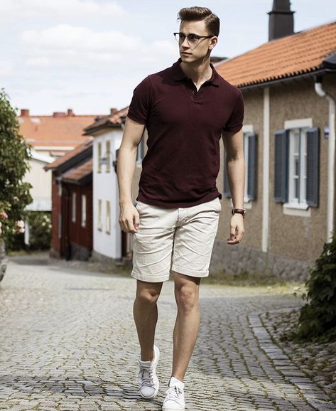 Polo Outfits, Men's Summer Outfits, Old Money Aesthetics, How To Wear Shirt, Money Aesthetics, Stylish Shirts Men, Polo Shirt Outfits, Mens Shorts Outfits, Mens Summer Outfits