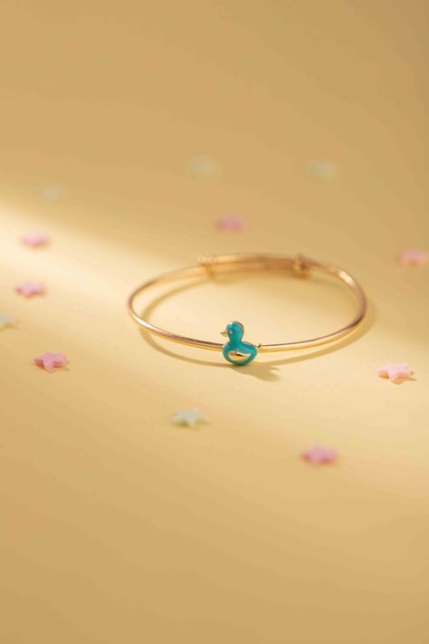 Baby bangles are delicate yet royal. Shop from Kalyan's exclusive baby jewellery collection. Baby Bangles Design, Bangles For Baby Girl Gold, Jewellery Content, Momma Quotes, Baby Jewellery, Wooden Cradle, Kids Gold Jewelry, Kids Bangles