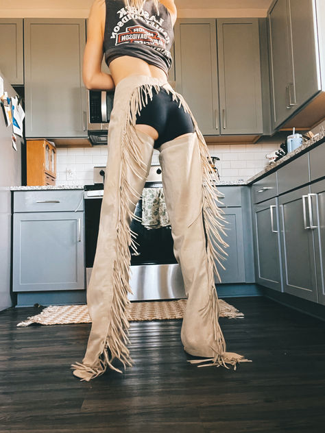 sexy leather fringe chaps shop now vintagebysav Fringe Chaps, Chaps Cowgirl, Assless Chaps Outfit Festival, Chaps For Women, Leather Chaps Women, Assless Chaps Outfit, Cowgirl Chaps Outfit, Womens Chaps, Leather Chaps Outfit