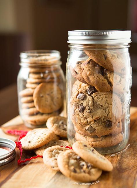 Cookies Packaging Ideas In A Jar, Cookies In Jar, Jar Of Cookies, Christmas Cooking Gifts, Sweets Jar, Cookies In A Jar, Cookies Cute, Finger Food Ideas, Jar Cookies