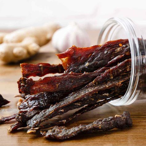 Homemade Grass-Fed Teriyaki Beef Jerky - Best Jerky Recipe Ever! | Paleo Grubs Teriyaki Beef Jerky Recipe, Homemade Beef Jerky Recipe, Ground Beef Paleo Recipes, Healthy Paleo Snacks, Dehydrated Recipes, Beef Jerky Recipe, Teriyaki Beef Jerky, Homemade Beef Jerky, Jerky Recipe