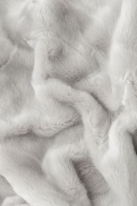 White Faux Fur Blanket, Fur Aesthetic, Fur Background, Good Background, Winter Picture, Wallpaper Crafts, Heavy Blanket, Adaptive Clothing, Silver Wallpaper