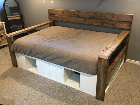 Our Ikea Hack Queen Size DayBed! Queen Daybed Frame, Queen Size Day Bed, Queen Size Daybed, Diy Seng, Queen Bed Frame Diy, Queen Daybed, Daybed Headboard, Mattress Couch, Daybed Room