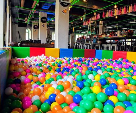 Ball Pit For Adults, Carnival Food, Kidcore Aesthetic, Iphone Wallpaper Classy, Pool Sizes, Romantic Date Ideas, 70s Disco, Kid Pool, Ball Pit