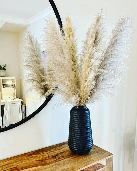 #jadeluxeonline Follow @jadeluxeonline on Instagram Reposted from @stixandstems_ Now taking pre-orders for our extra fluffy grey pampas! We sell out of our grey pampas days after a restock because you guys love it so much and for that we cant thank you enough! Heres at @kim_gee2017 gorgeous bunch showing off all its different tones and plumes sizes #bohodecor #bohostyle #bohosummer #bohovibes #bohobedroom #bohoinspired #bohochic #modernboho #bohemiandecor #bohomodern #boholiving #bohoroom #bohor Grey Pampas, Cozy Neutral Living Room, Pampas Grass Decor, Social Media Community, Boho Life, Boho Room Decor, Boho Interiors, Deco Boheme, Neutral Living Room