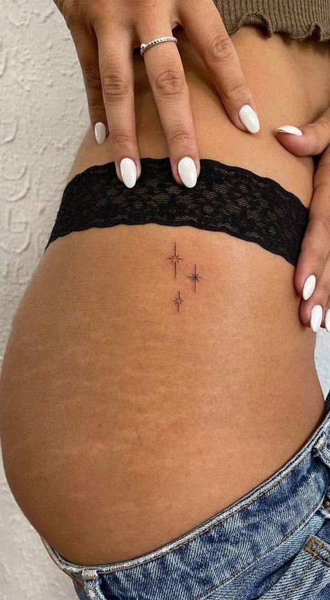 Small Thigh Tattoos, Cream Tattoo, Tato Minimal, Basic Tattoos, Unique Small Tattoo, Petite Tattoos, Tattoos Geometric, Thigh Tattoos Women, Classy Tattoos