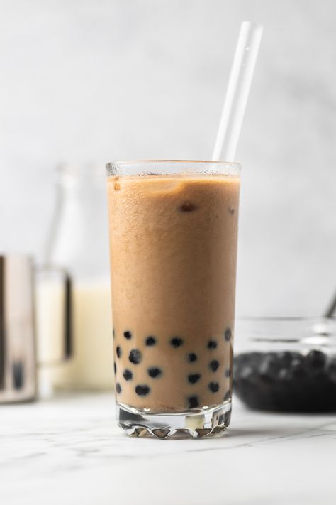 Boba Coffee (Bubble Coffee) Boba Coffee, Bubble Coffee, Best Cold Brew Coffee, Coffee Boba, Simple Sugar Syrup, Bubble Tea Recipe, Coffee Recipes Starbucks, Iced Coffee Recipe, Cold Coffee Recipes