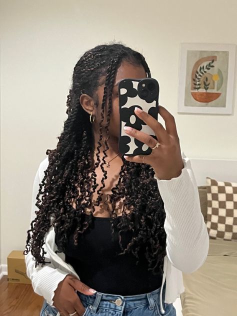 Hair For Passion Twist, Hair For Butterfly Locs, Mini Passion Twists, Water Wave Crochet Braids, Water Wave Crochet, Crochet Braids Hair, Wave Crochet, Passion Twists, Butterfly Locs