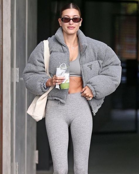 Couture, Sporty Outfits, Gym Outfits, Haute Couture, Wellness Princess, Hailey Baldwin Street Style, Hailey Baldwin Style, Looks Street Style, Gym Style