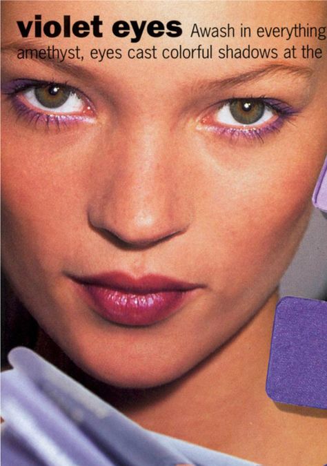 Queen Kate, 90s Makeup, Miss Moss, Violet Eyes, Vogue Beauty, Colorful Eyeshadow, Kate Moss, Pretty Makeup, Outfits Casual