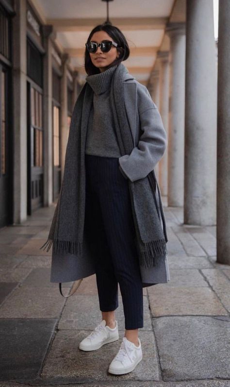 @AranzaDrive ❁ Grey Outfit, Grey Coat, Cute Fall Outfits, Mode Inspo, Trend Fashion, 가을 패션, Fifty Shades, Fashion Mode, Looks Style