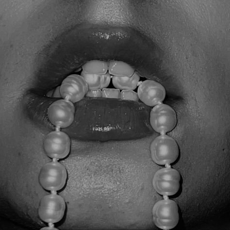 Lips with pearls between the teeth in black and white 

Classy, femme fatal, moodygram, moody, dark aesthetic, aesthetic, filler photo, that girl, polaroids, feminine, lips, russianlips, pearls, artistic, beauty pics, beauty, close up Aisling Aesthetic, Moody Aesthetic Pictures, Risque Aesthetic, Dark Femine Aesthetic, Scandalous Aesthetic, Mysterious Woman Aesthetic, Bibi Aesthetic, Femme Fetal, Seductive Photos