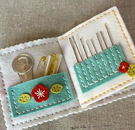 Sewing Case, Stitch Sewing, Bags Diy, Sew Ins, Costura Diy, Needle Cases, Quick Stitch, Felt Embroidery, Pola Sulam