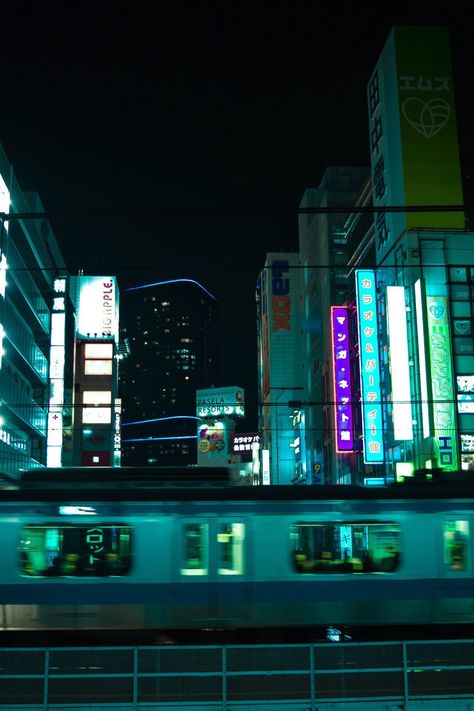 Japan Train, Night Train, Cyberpunk Aesthetic, Angel Aesthetic, Japan Aesthetic, Aesthetic Japan, Night City, Night Aesthetic, Street Photo