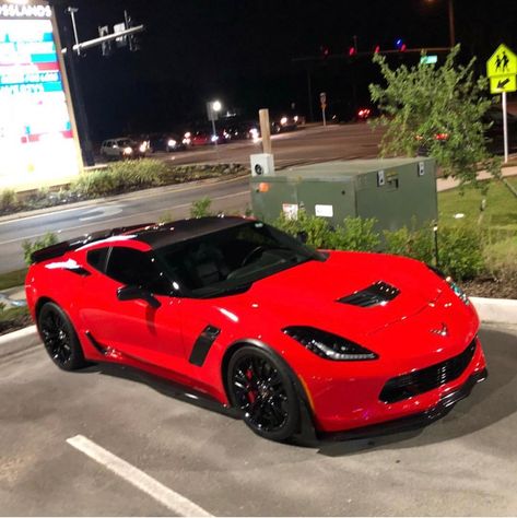 Chevrolet Corvette C7 Z06 painted in Torch Red Photo taken by: @marc_z06_z07 on Instagram Owned by: @marc_z06_z07 on Instagram Z06 Corvette C7, C7 Corvette Z06, Corvette Z07, Corvette C7 Zr1, Corvette 2015, Corvette Stingray C7, Zr1 Corvette, C7 Corvette Stingray, Z06 Corvette