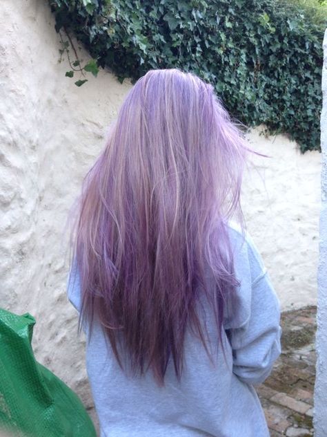 Lilac Hair, Lavender Hair, Dip Dye Hair, Pastel Hair, Hair Color Pastel, Dye My Hair, Dream Hair, Grunge Hair, Crazy Hair