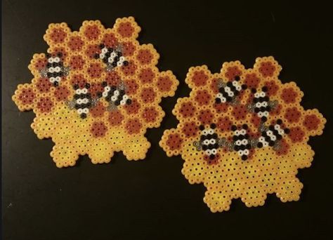 Beautiful Perler Bead Patterns, Yellow Perler Beads Ideas, Bee Hama Beads, Spring Perler Beads, Spring Perler Bead Patterns, Peeler Bead Crafts, D&d Perler Beads, Fruit Perler Beads, Bee Perler Bead Pattern