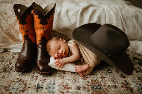 Newborn In Cowboy Hat, Cowboy Baby Photoshoot, Western Newborn Pictures, Cowboy Photos, Newborn Cowboy, Monthly Photos, Newborn Shoot, Farm Barn, Baby Cowboy