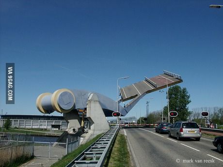 A real bridge in the Netherlands. Earth Pictures, Amazing Buildings, Civil Engineering, Amazing Architecture, The Netherlands, Sydney Opera House, Holland, Netherlands, Bridge