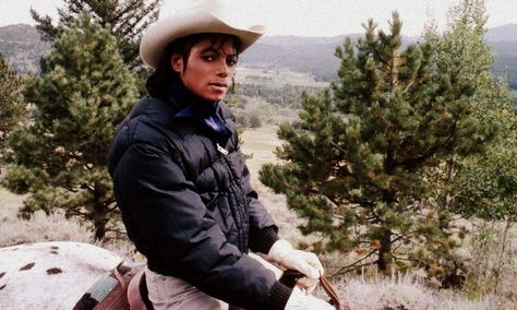 Giddy yup, cowboy Michael Jackson Rare, Michael Jackson Thriller, Michael Jackson Smile, Joseph Jackson, Michael Jackson Pics, King Of Pop, Paris Jackson, King Of Music, Jackson Family