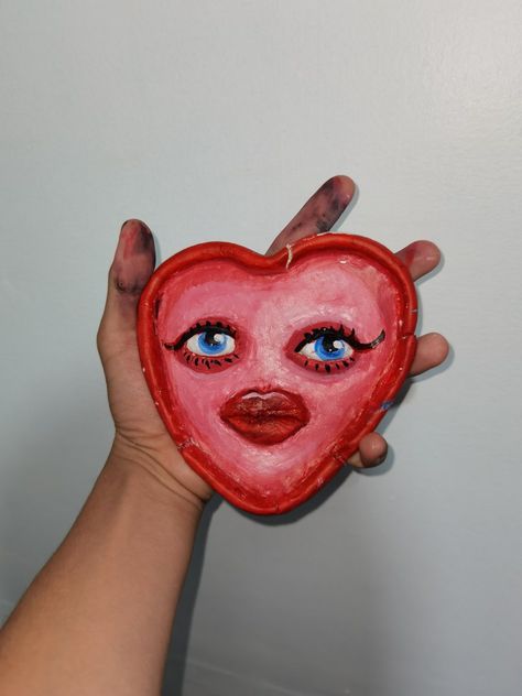 clay heart clay clay 💓💓 Heart Clay, Clay Heart, Craft Eyes, Clay Clay, Heart Face, Diy Clay Crafts, Heart Eyes, Diy Clay, Clay Crafts