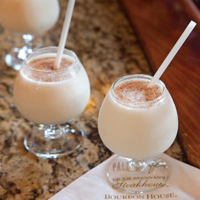 Bourbon Milk Punch With Mardi Gras reverie all around, the joy of strolling through the French Quarter with a Bourbon Milk Punch is hard to beat. The barkeeps at Dickie Brennan’s Bourbon House have their own little twist on the classic drink—they serve it as a milkshake. If you can’t make it to the Milk Punch Recipe, Bourbon Milk Punch, Bourbon Ice Cream, Milk Punch, Louisiana Cooking, Bourbon Recipes, Creole Cooking, Louisiana Recipes, Punch Recipe