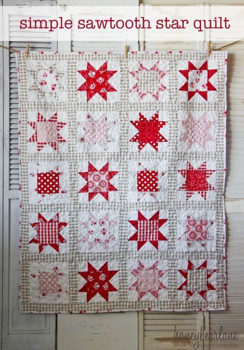 Simple Sawtooth Star Quilt Pattern Sawtooth Quilt, Sawtooth Star Quilt, Quilt Simple, Sawtooth Star, Star Quilt Pattern, Winter Quilt, Two Color Quilts, White Quilts, Red And White Quilts