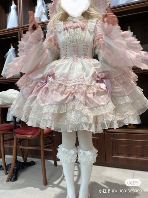 Lolíta Aesthetic Outfit, Egl Fashion Sweet, Lolíta Dress, Lotia Fashion, Doll Fashion Outfits, Doll Aesthetic Outfits, Kawaii Wedding Dress, Viral Outfits, Japanese Lolita Fashion