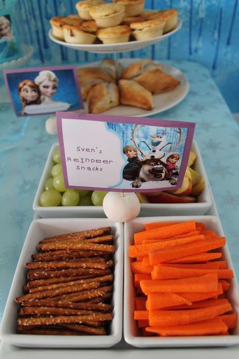 Sven's reindeer snacks at a Frozen birthday party! See more party planning ideas at CatchMyParty.com! Disney Frozen Birthday Party Ideas, Reindeer Snacks, Frozen 3rd Birthday, Frozen Birthday Party Ideas, Frozen Birthday Party Decorations, 4de Verjaardag, Elsa Birthday Party, Frozen Bday Party, Disney Frozen Birthday Party