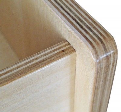 Baltic birch edges don't look too bad when shaped, sanded and finished. Plywood Furniture Plans, Finished Plywood, Plywood Edge, Plywood Design, Plywood Projects, Plywood Interior, Plywood Shelves, Cnc Furniture, Plywood Cabinets