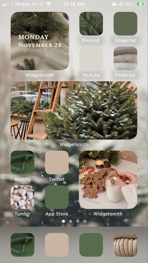 Winter Phone Layout, Winter Homescreen, Homescreen Theme, Holiday Iphone Wallpaper, Christmas Lockscreen, Phone Homescreen, Winter Iphone, Iphone Wallpaper Winter, Ios App Iphone