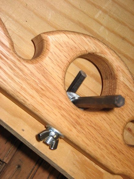 Smart Tools, Router Plane, Diy Router, Ancient Tools, Woodworking Hand Tools, Wood Joinery, Popular Woodworking, Homemade Tools, Wood Tools