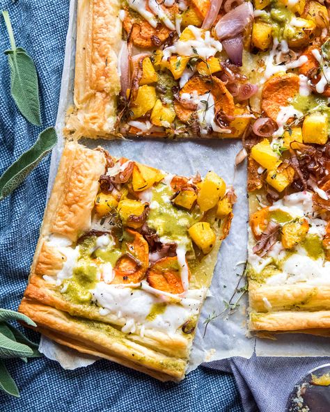 Sweet Potato & Pumpkin Puff Pastry with Sage and Caramelised Onion Pumpkin Puff Pastry, Puff Pastry Pumpkin, Pumpkin Brie, Low Calorie Vegetarian Recipes, Sweet Potato Pumpkin, Filo Pastry Recipes, Puff Pastry Recipes Savory, Sweet Potato Pizza, Savoury Tarts