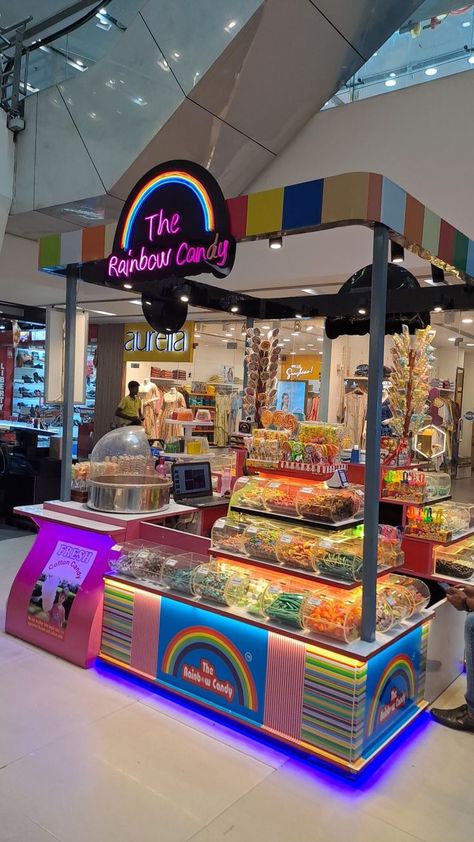 Candy Kiosk, Homemade Rock Candy, Candy Store Design, Fancy Ice Cream, Candy Room, Container Restaurant, Candy Stand, Bakery Design Interior, Food Cart Design