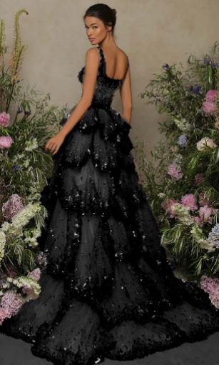 Black Ethereal Dress, Mystical Dresses, Black Ball Dress, Precure Oc, Pretty Black Dresses, Prom Inspo, Ethereal Dress, Deb Dresses, Runway Outfits