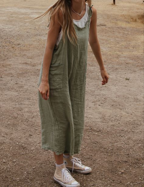 Green Linen Jumpsuit Outfit, Cute Gardening Outfits Casual, Granola Jumpsuit, Green Linen Overalls Outfit, Linen Dungarees Outfit, Linen Shortalls Outfit, Flowy Overalls Outfit, Linen Overalls Outfit Summer, Boho Overalls Outfits