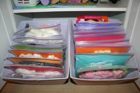 Organizing the kids’ rooms can be such a time-consuming task, especially when your kids have more toys than you have storage space. Lucky for you, we've found 50 great storage and organizing projects that you can complete in very little time. The best thing is that these are really cheap to... Doll Clothes Storage Ideas, American Girl Storage, Kids Clothes Storage, Doll Organization, Doll Storage, American Girl Outfits, Baby Clothes Organization, American Girl Doll Stuff, American Girl Stuff