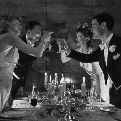 entertaining more than 50 years ago - toasts 1930s Dinner Party, Bompas And Parr, Dinner Party Dress, White Wine Glasses, Twist And Shout, Slim Aarons, Black Jeans Outfit, Discover Music, Hosting Guests