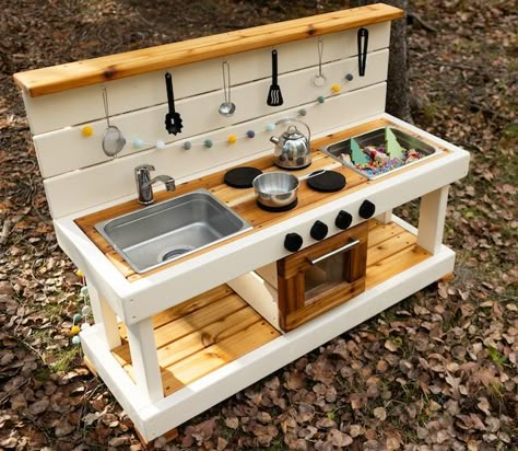 NobleWoodenToys - Etsy Wooden Mud Kitchen, Mud Kitchen With Sink, Mud Kitchen Pallets, Outdoor Mud Kitchens For Kids, Toddler Mud Kitchen, Mud Kitchen Plans, Outdoor Play For Toddlers, Kitchen For Toddlers, Mud Kitchen Ideas